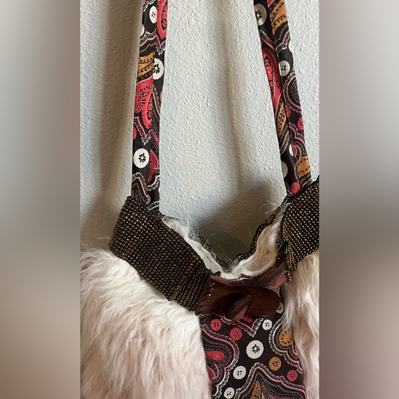 🆕 Cloud 9 2-tone fur PURSE with real neck tie strap - Picture 2 of 10